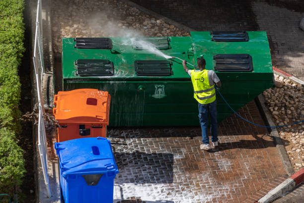 Best Roof Power Washing Services  in Chester, IL